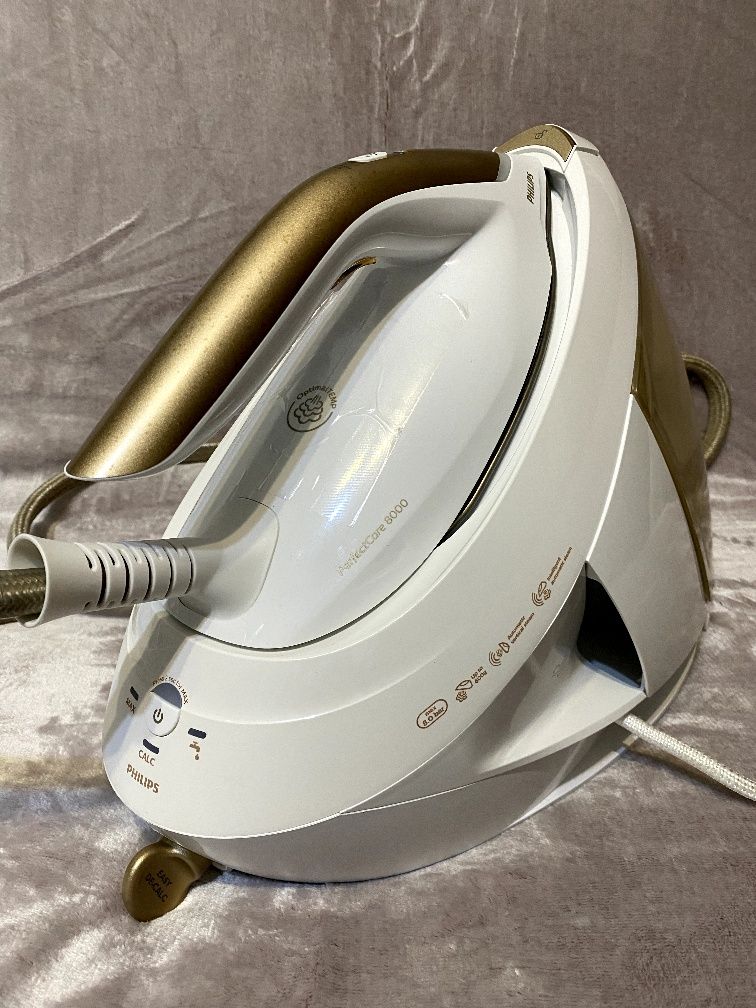 Индонезия Утюг Парогенератор Philips PSG8040/60