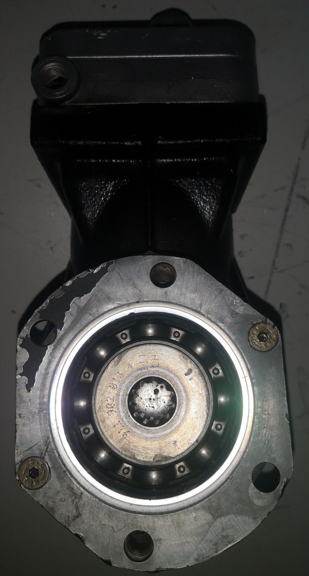 Продам компрессор Wabco 9121260030 на Deutz