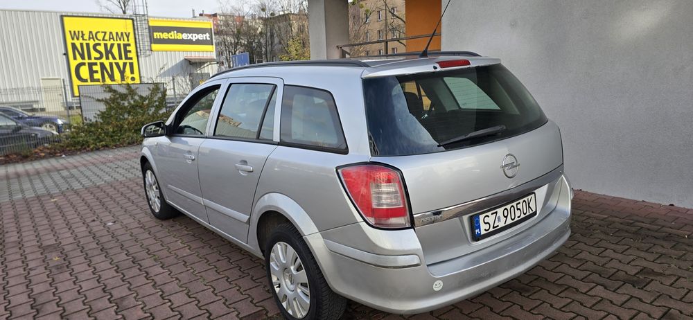 Opel astra H 1.6 Benzyna klimatyzacja