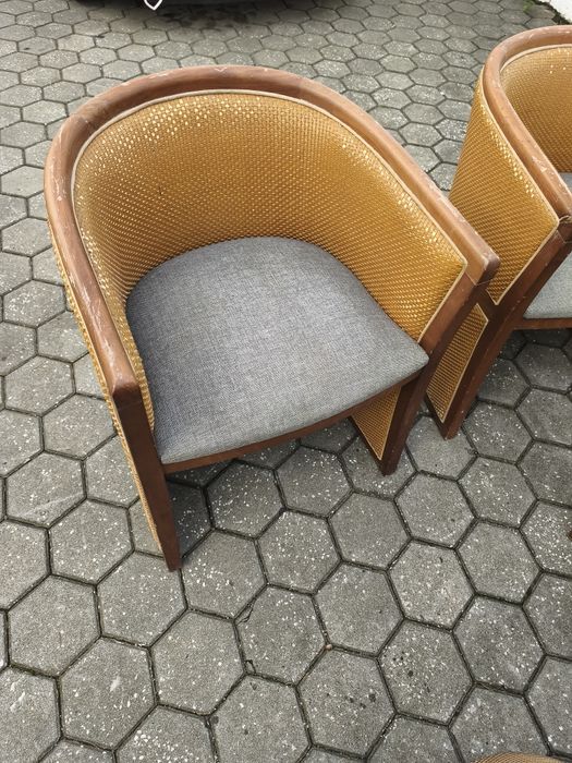 Cadeirões em palhinha