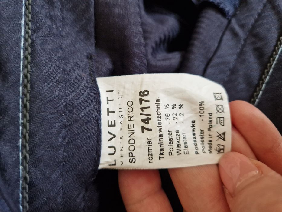 Granatowy garnitur Luvetti rozmiar 176