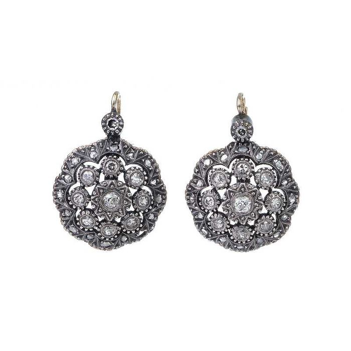 Anel em Ouro, Prata e 13 Diamantes