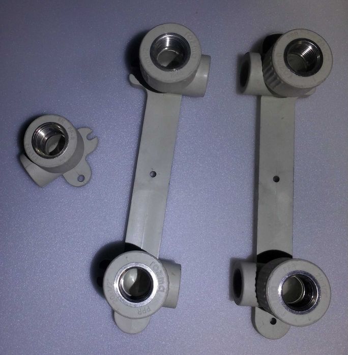 Настенное колено спаренное PPR 20х1/2"