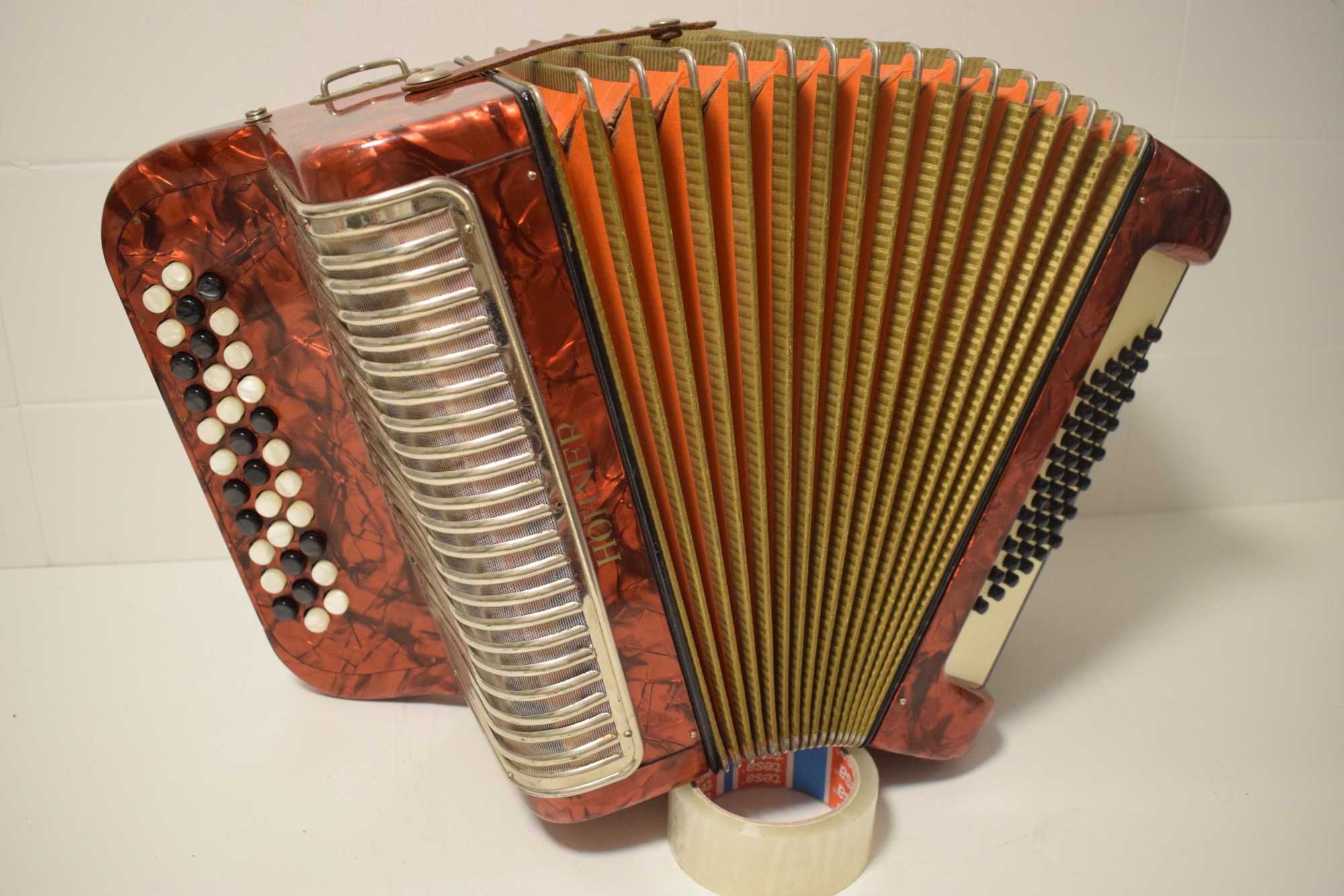 Acordeao Hohner Amati 2 Voz 48 Baixos, N 015