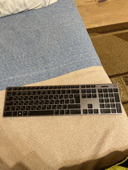 Продам клавиатуру, DELL (nova) без проводна