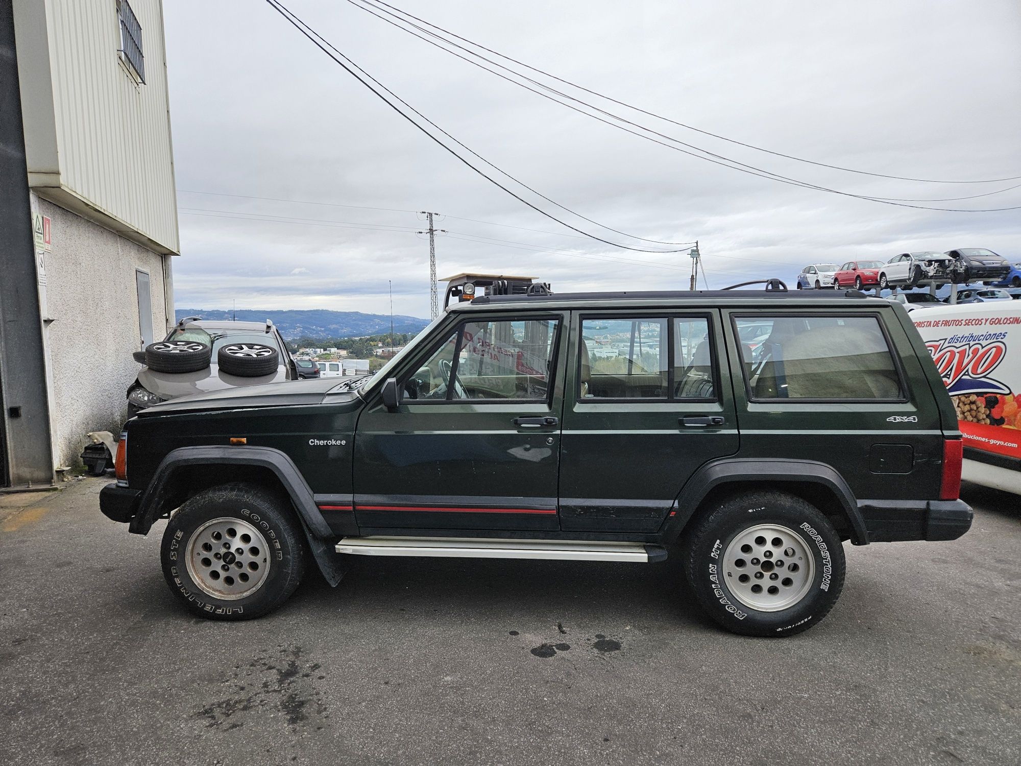 Jeep Cherokee XJ 2.5 TD de 1994 para peças