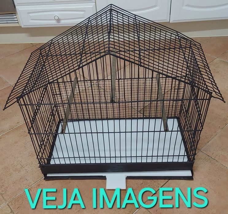GAIOLA PARA AVES MÉDIO PORTE. Casa,Sala,Varanda,Quarto,Garagem,etc.