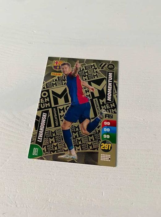 La Liga 2025 Adrenalyn XL Momentum Lewandowski