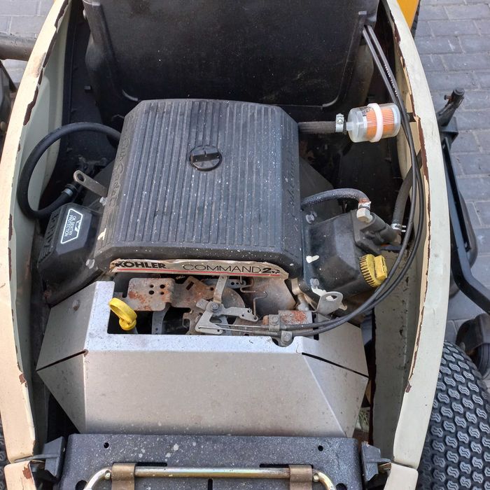 Traktorek kosiarka MTD Cub Cadet HDS 3235
