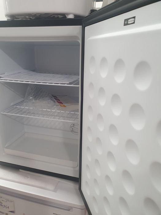 Mini arca congeladora -BOMANN GB7236