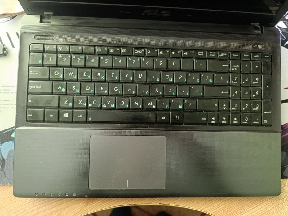 Ноутбук ASUS X55VD