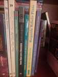8 livros em bom estado