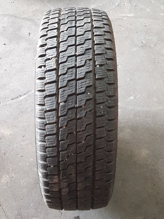 Opona 215/65R16C 109/107T Nexen N'blue 4Season Van