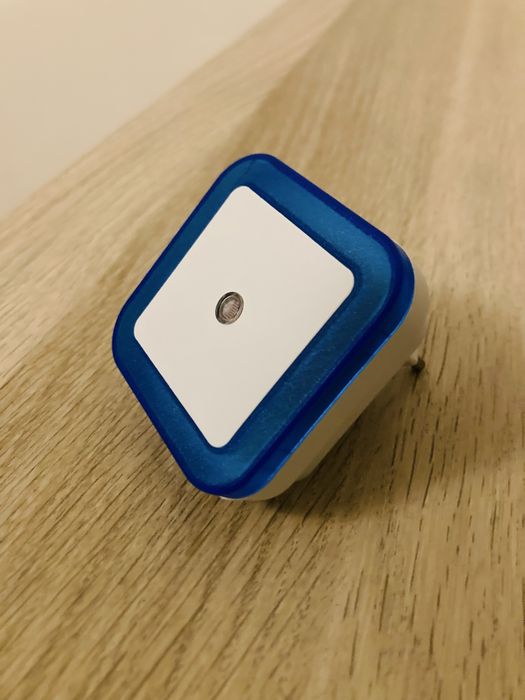 Luz led de presenca para crianca quarto sala