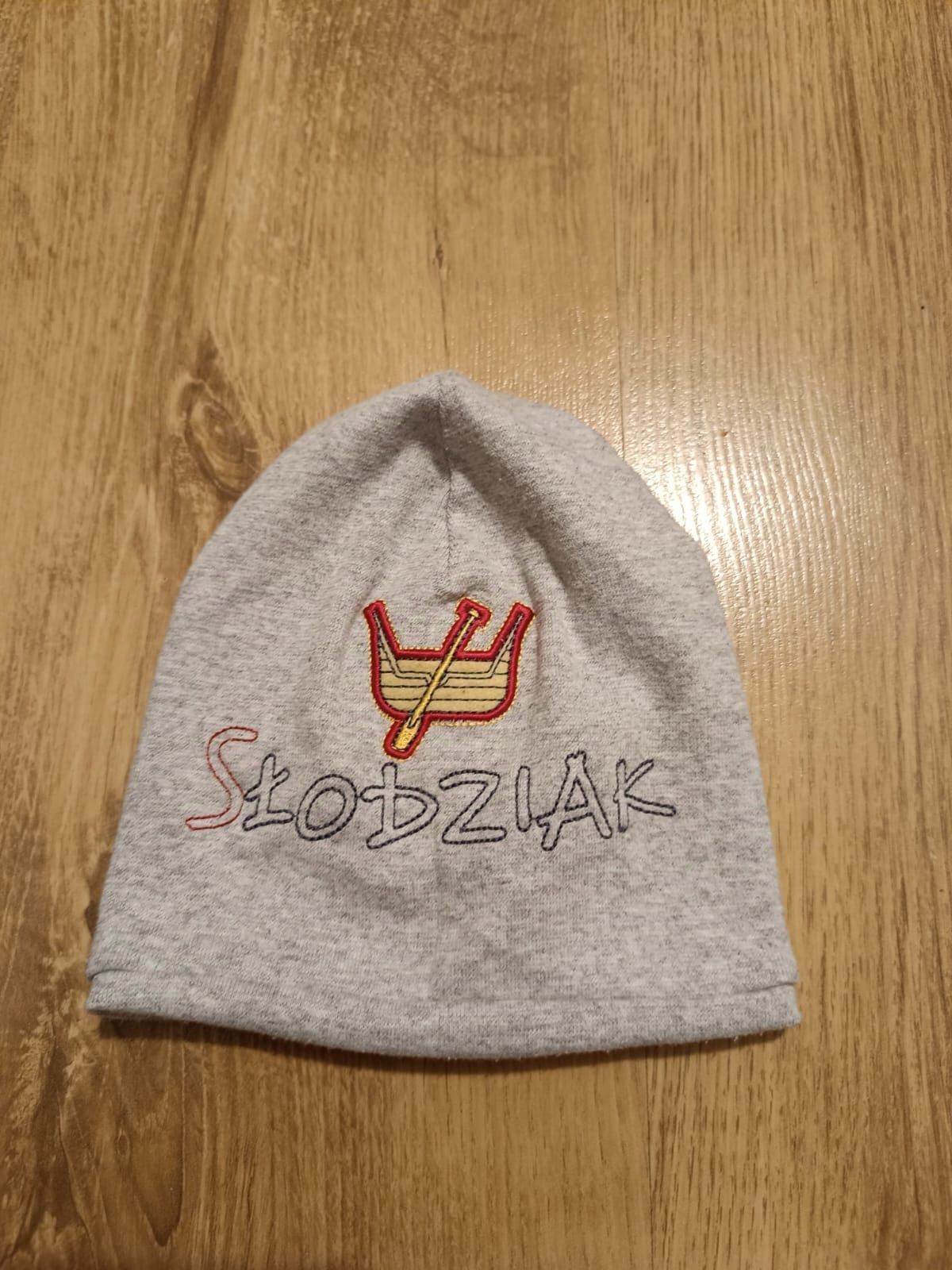 Łódź łodziak patriotyczna czapka niemowlęca słodziak łks Widzew 6 m-cy
