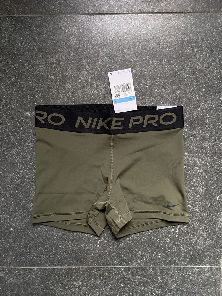 Krótkie spodenki Nike Pro