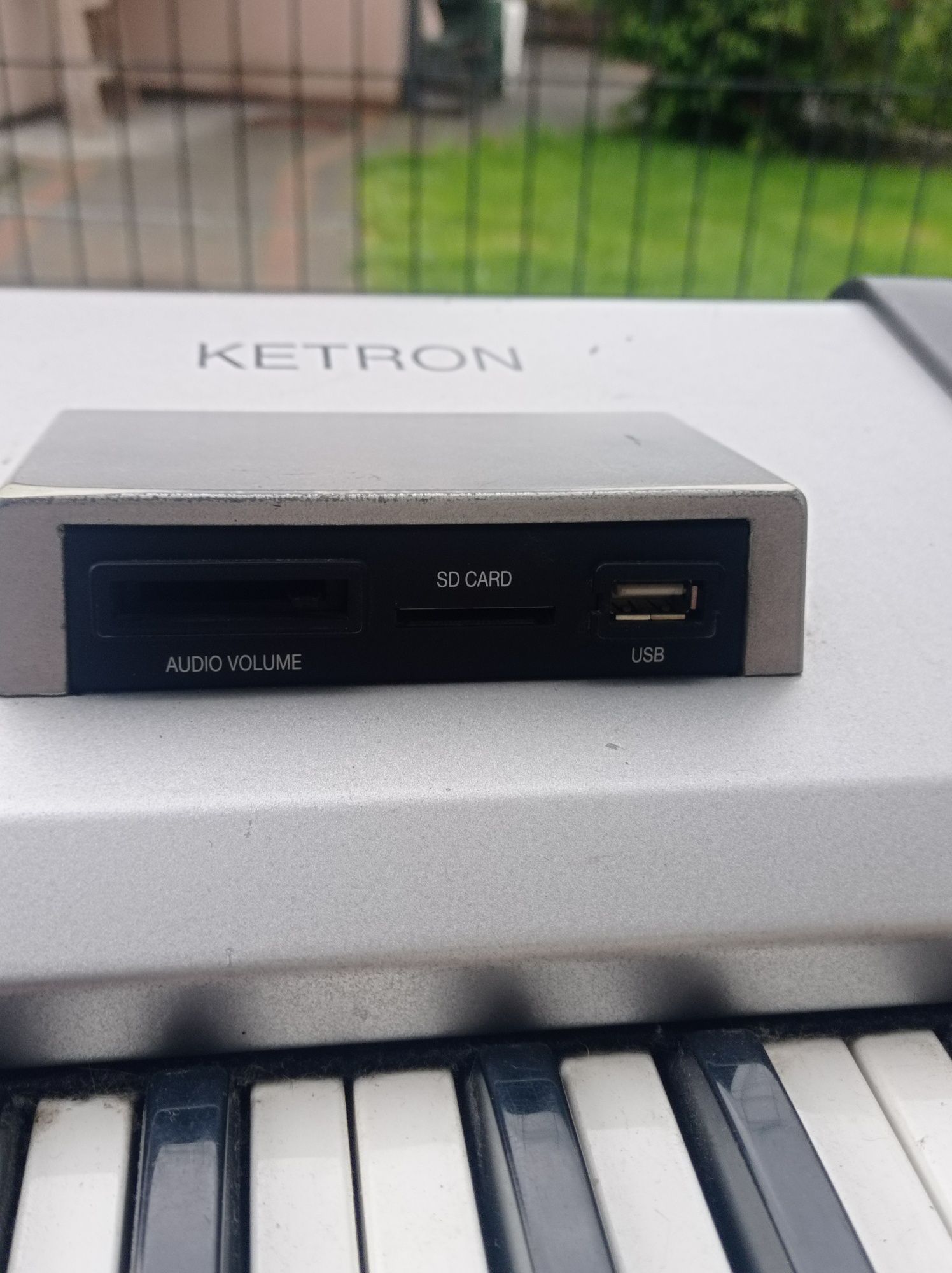 ketron sd1 plus USB SD