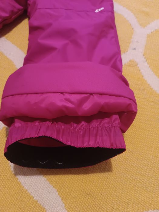 Equipamento de neve 4 anos