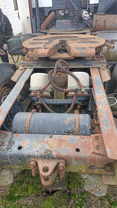 Разборка МАЗ 544008 на запчасти: редуктор, мост, кабина Днепр