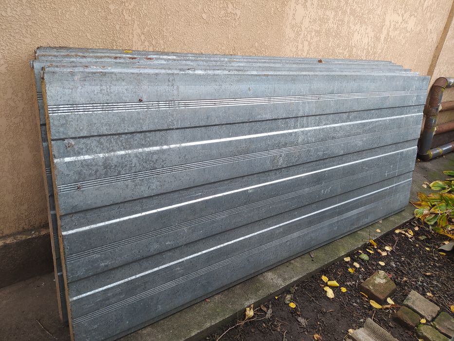 Сэндвичи оцинкованный профнастил.