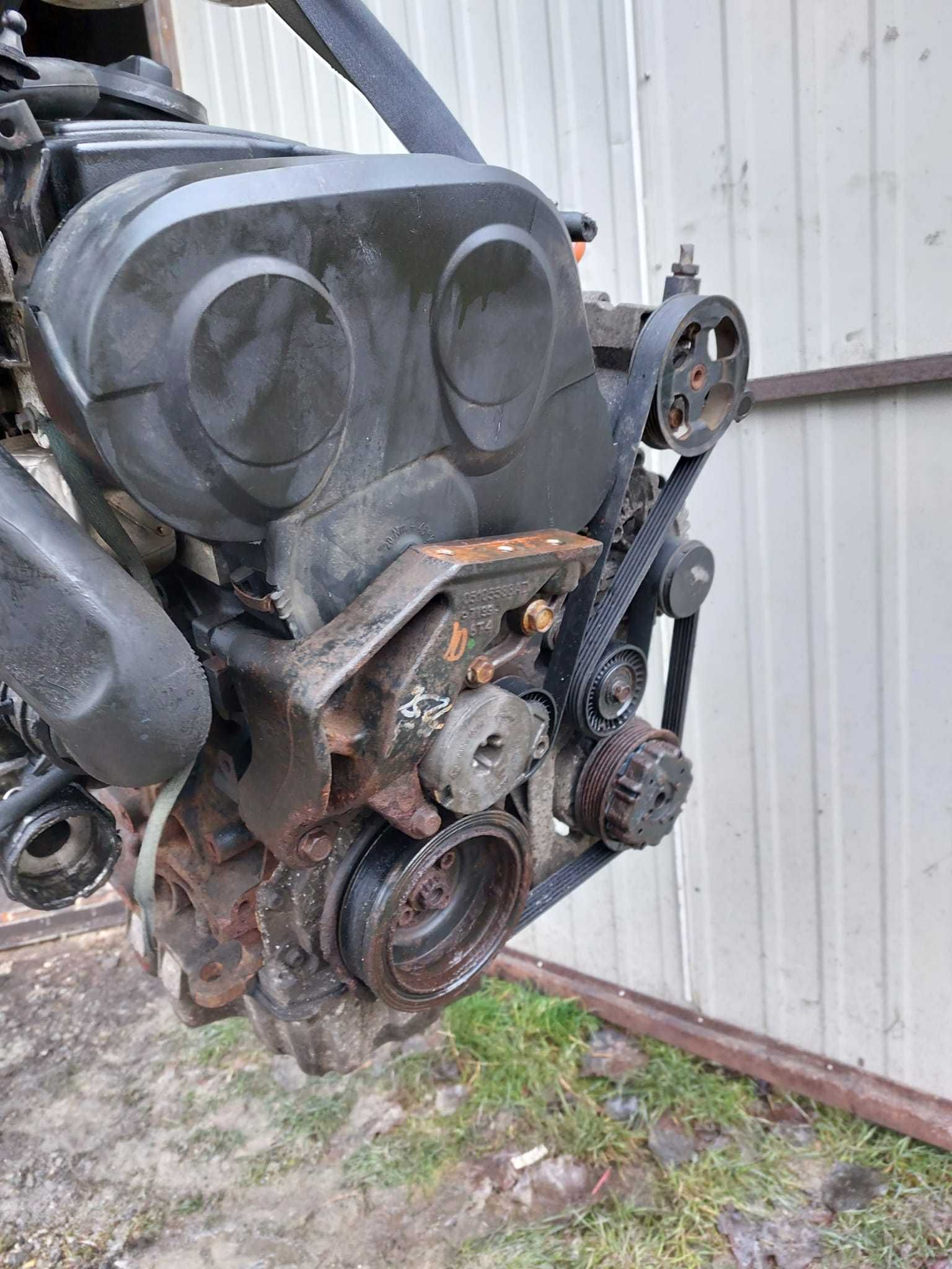 JEEP PATRIOT DODGE Silnik 2,0 CRD   BYL  kompletny   foto