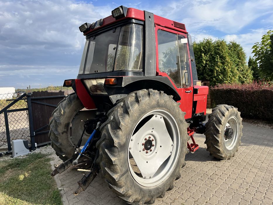 Internatinal Case 885xl