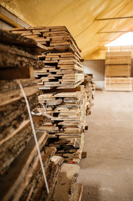 Tarcica dębowa sucha deski bale foszty