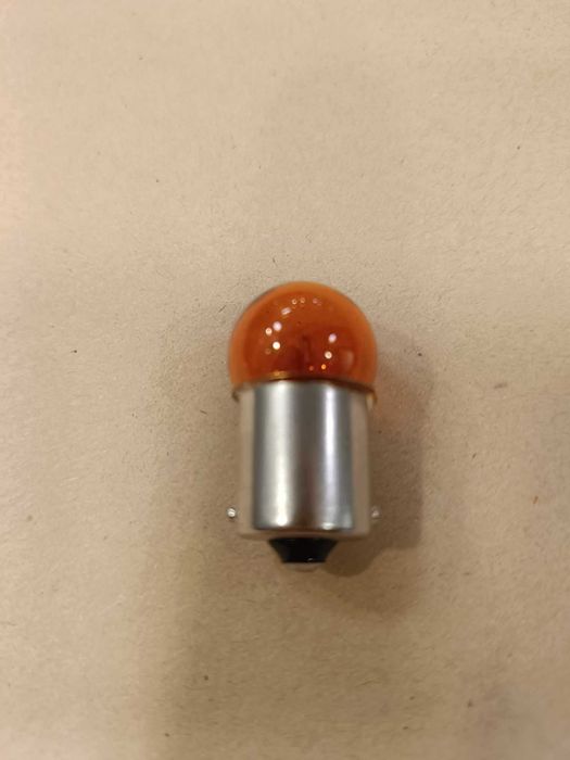 Żarówka Tecnium 12v10w pomarańczowa 18szt.