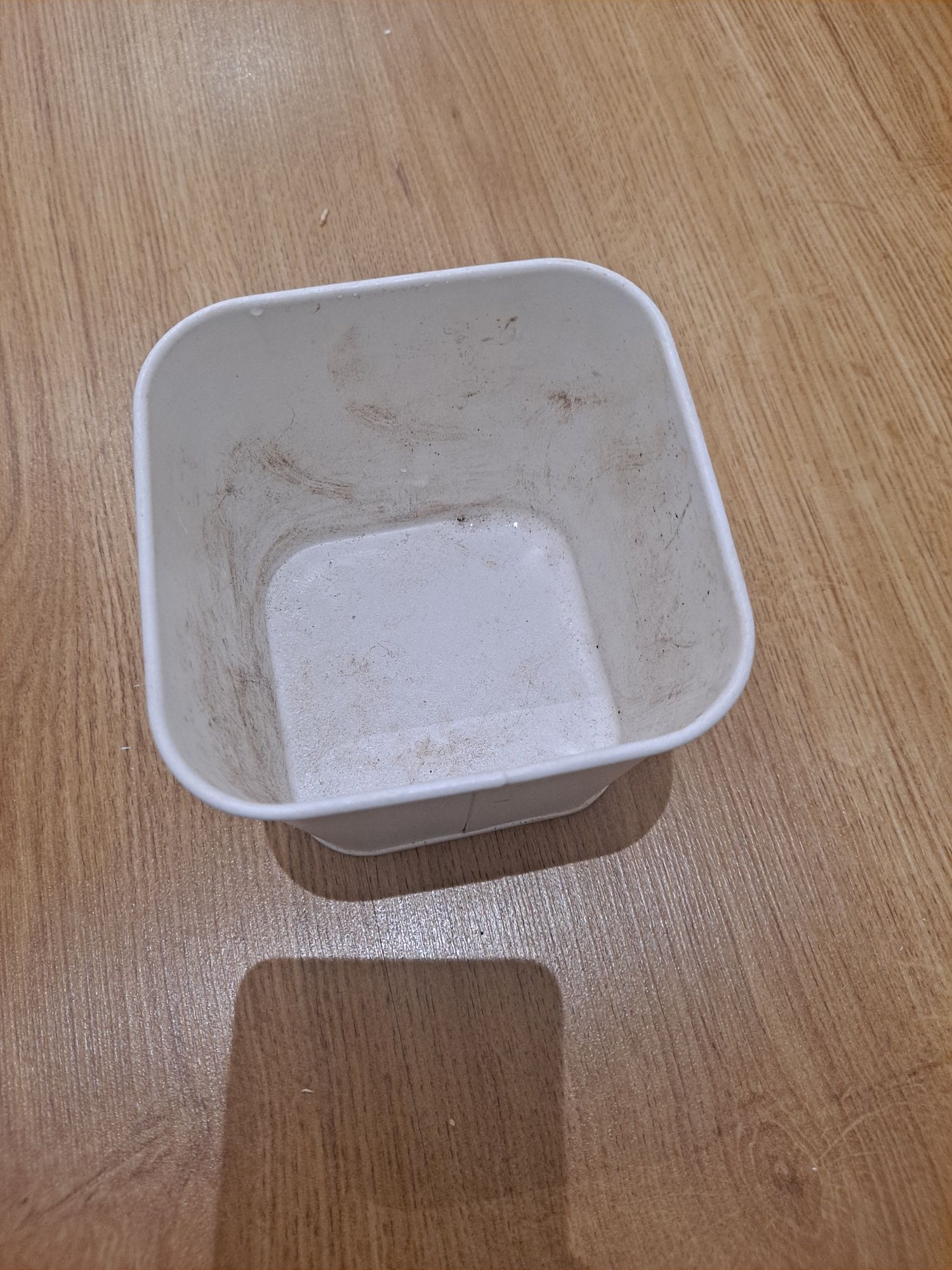 Vaso de metal Ikea