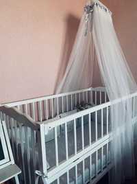 Дитяче ліжечко для новонароджених