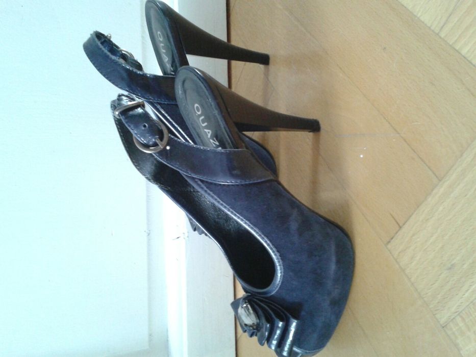 Nowe CCC Quazi granatowe eleganckie szpilki z platformą 37 wesele