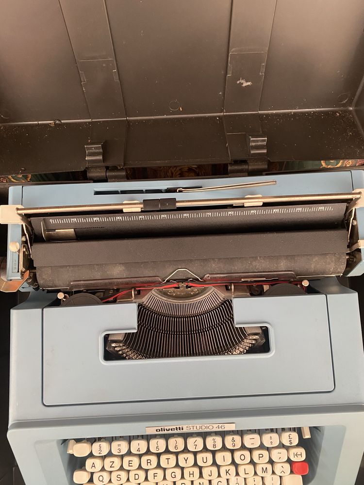 Olivetti Studio 46 Azul Impecável + Remington Para Restauro