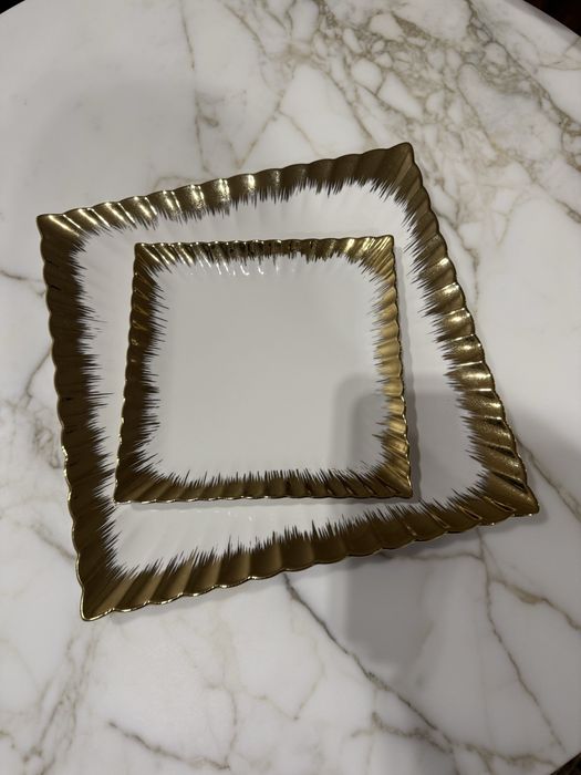 Великі тарілки білі золото