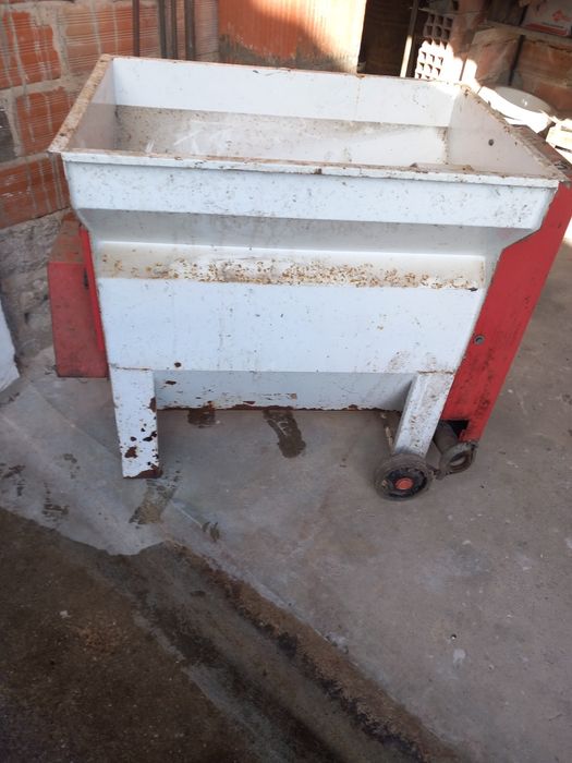 Esmagadora, desengaçadora com bomba