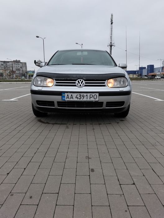 Гольф 4 1.4 16V 2004 року