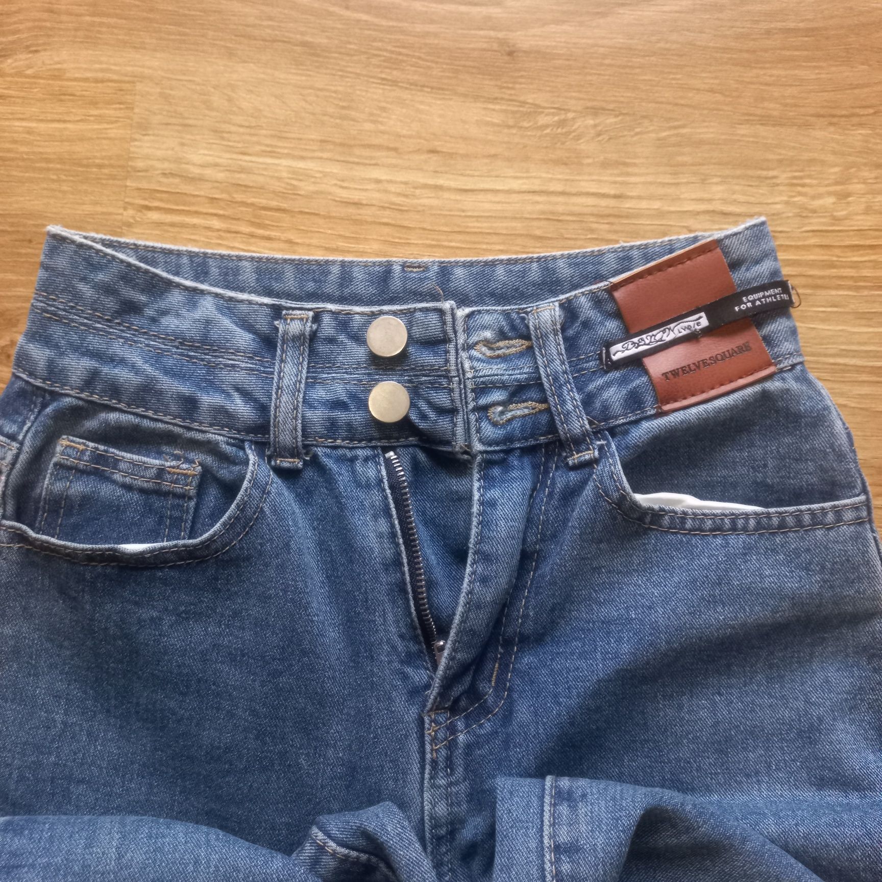 Spodnie jeansowe dziewczęce xs proste nogawki