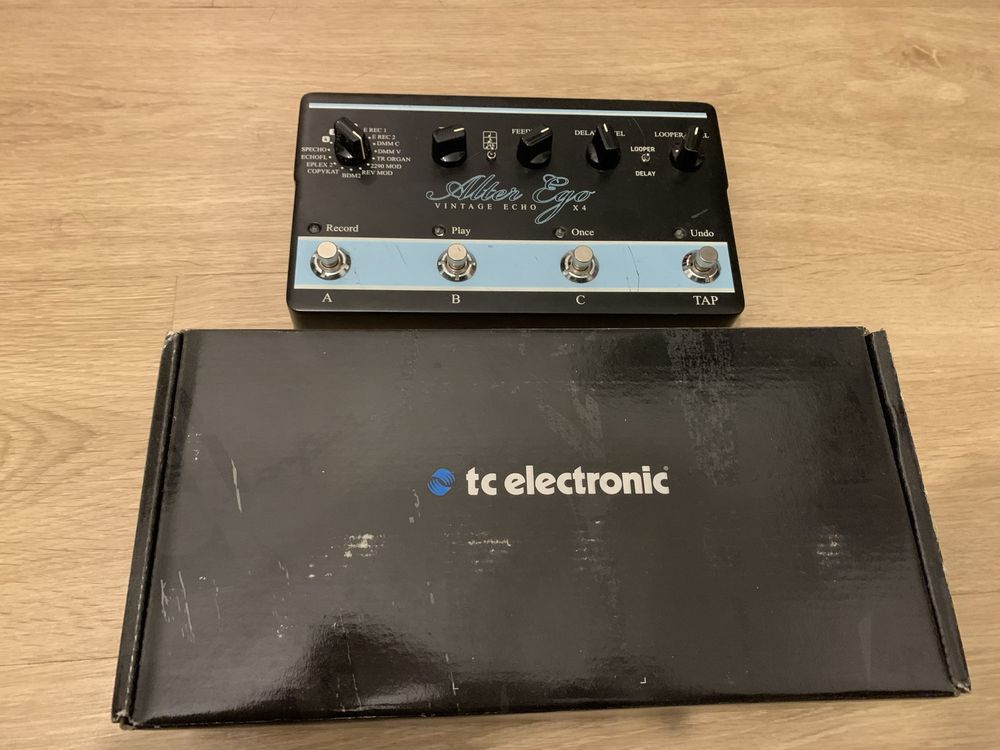 Pedal delay TC Electronic Alter Ego X4 Vintage Echo