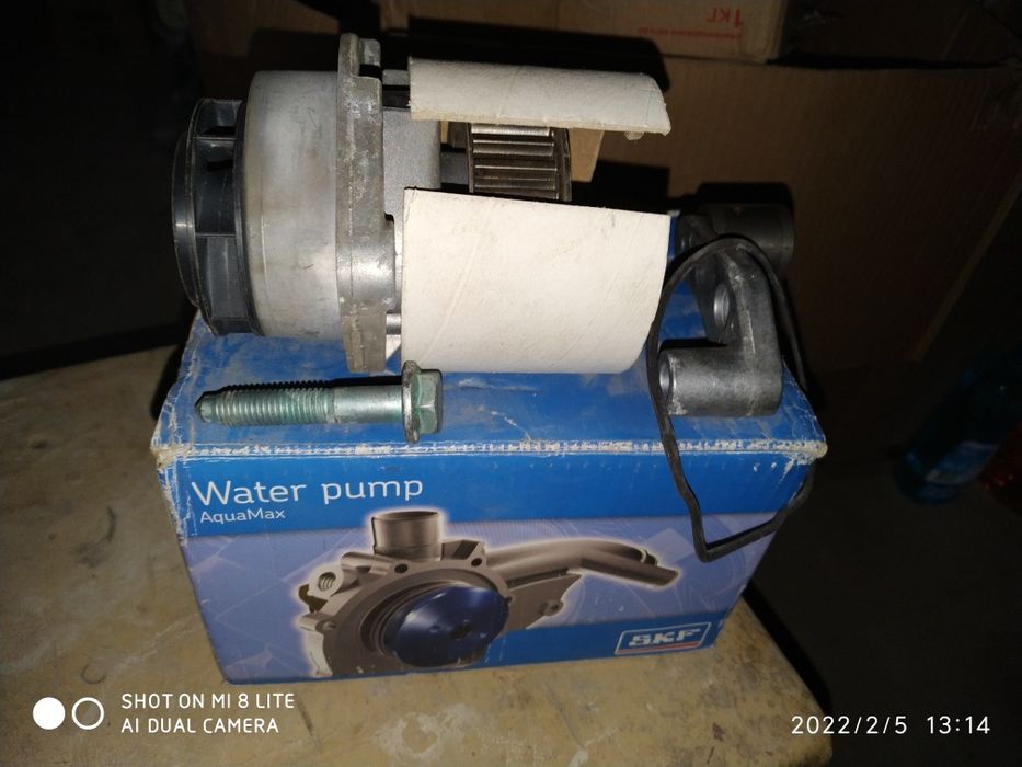 Помпа водяна,насос Skf vkpc 81407.