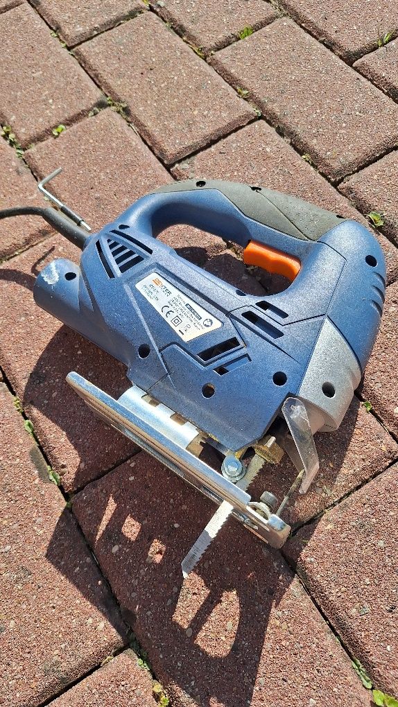 Wyrzynarka Dexter Power IC570JS