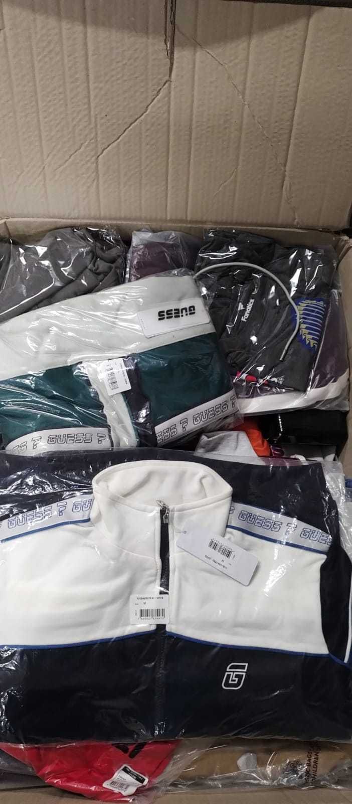 Box Pakiet 25kg Nowa Odzież kat.AB /Quess Adidas Nike Armani/Mix/ Hurt