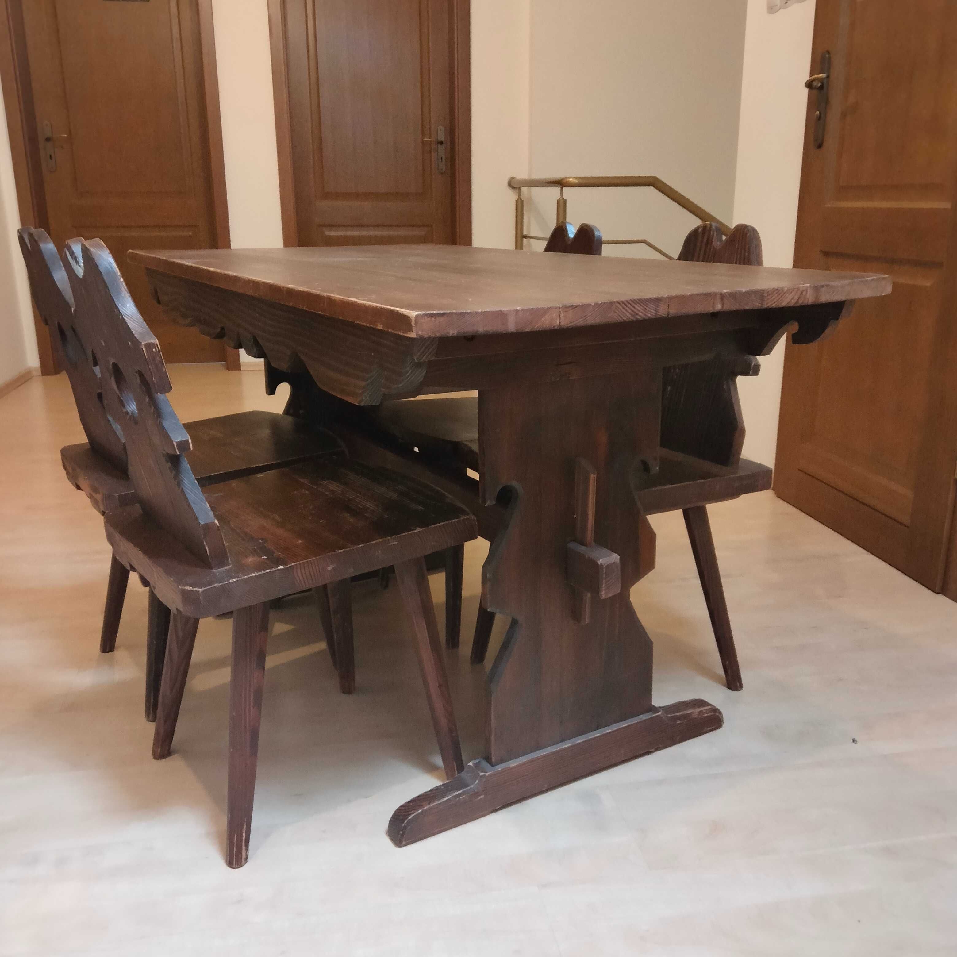 Stół klasyczny + 4 krzesła