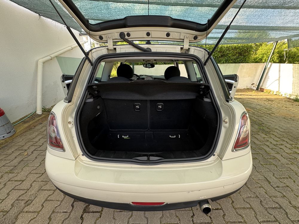 Mini Cooper D 1.6 3 Portas