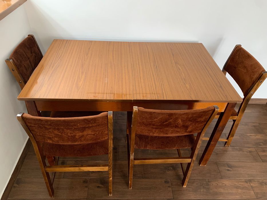 Stół rozkładany 80x130-180 + 6 krzeseł