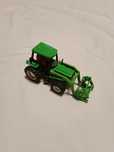Модель 1:32 Трактор-погрузчик AgroMax LV234.