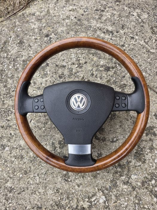 Kierownica drewnianagrupa vw