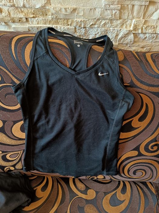 Nike tank top Dri- Fit rozmiar.S
Długość 62
Szerokość 42