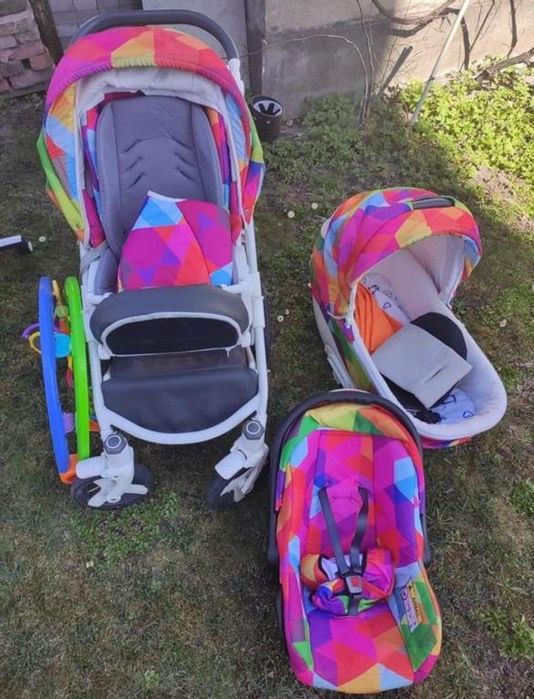 Продам коляску 3в1