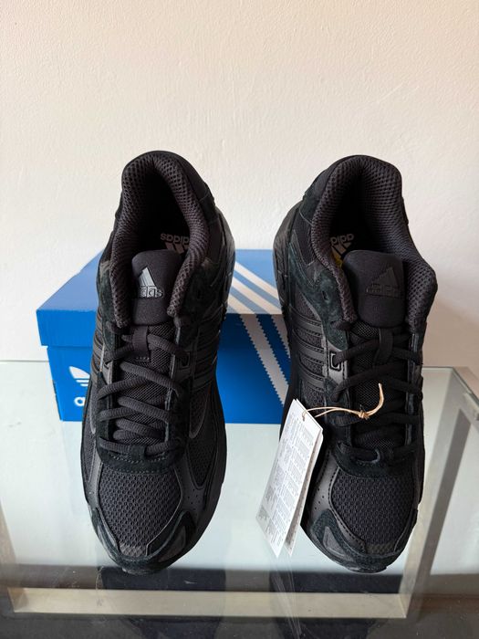 Кросівки кроссовки Adidas Response CL є розміра див інші оголошення