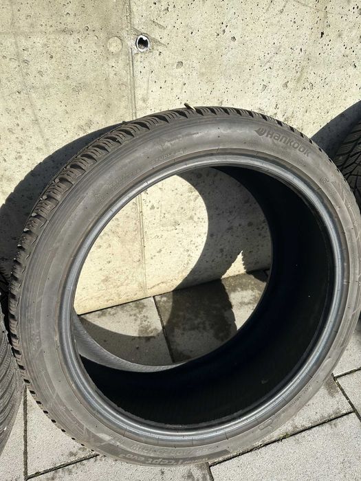 Opony zimowe Hankook 255/40 R20 – używane, bardzo dobry stan!