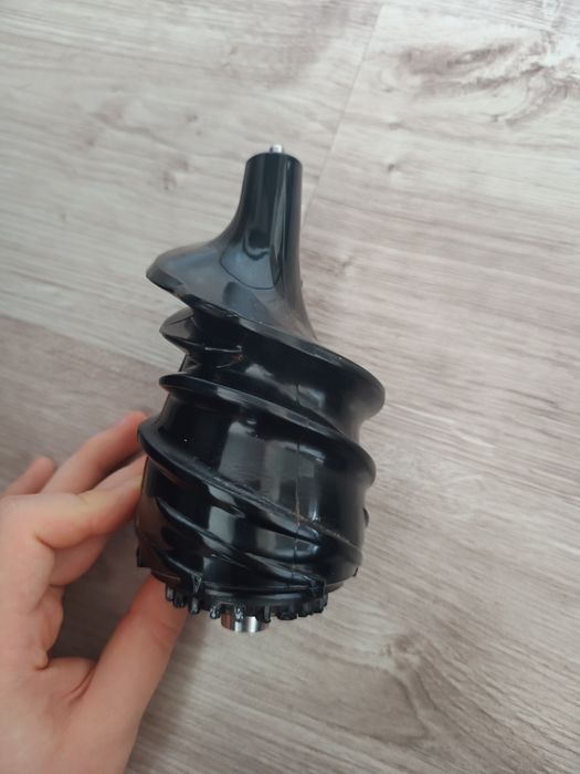 Wyciskarka wolnoobrotowa Elitecook na części